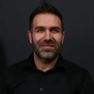 Picture of Sean Mohammadi